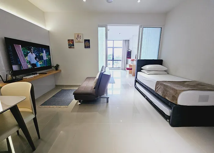 The Shore Seaview By Summersuites Kota Kinabalu