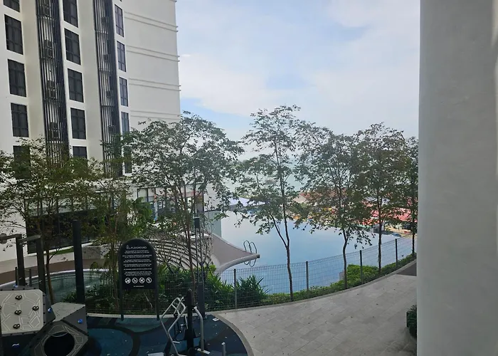 The Shore Seaview By Summersuites Kota Kinabalu
