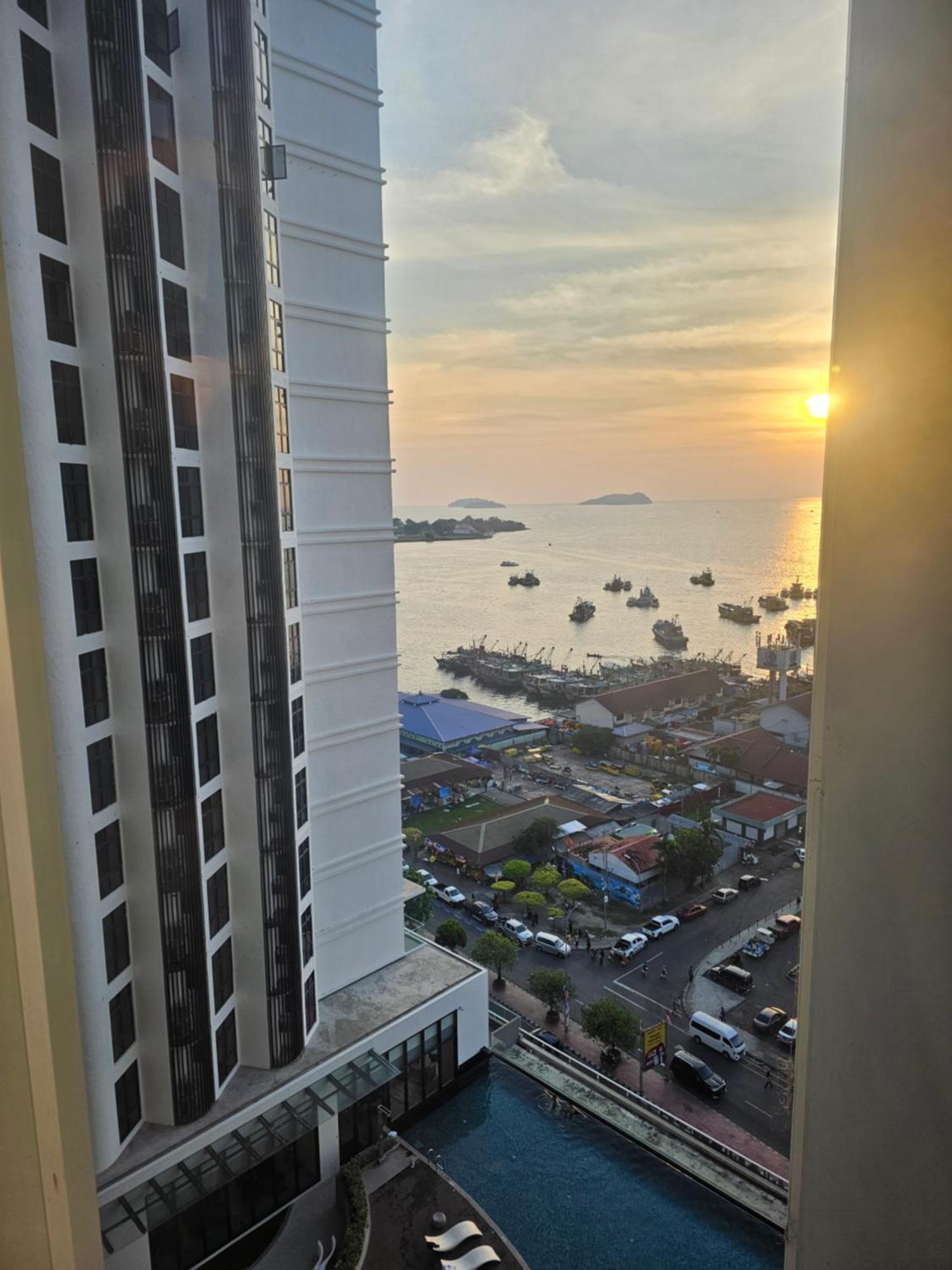 Apartment The Shore Seaview By Summersuites *