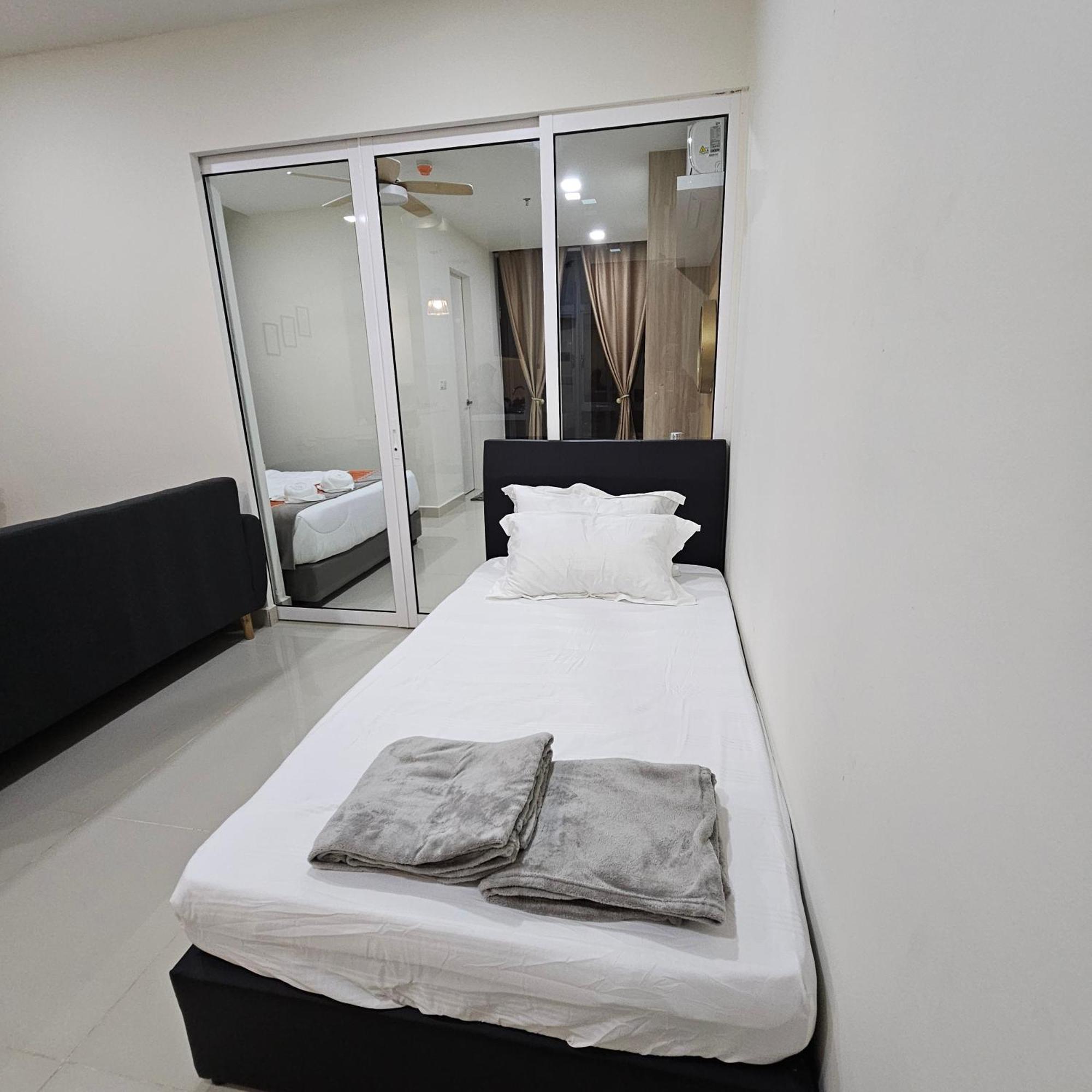 The Shore Seaview By Summersuites Apartment Kota Kinabalu